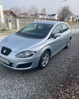 Seat Leon cena 16500 przebieg: 203000, rok produkcji 2010 z Tłuszcz małe 22